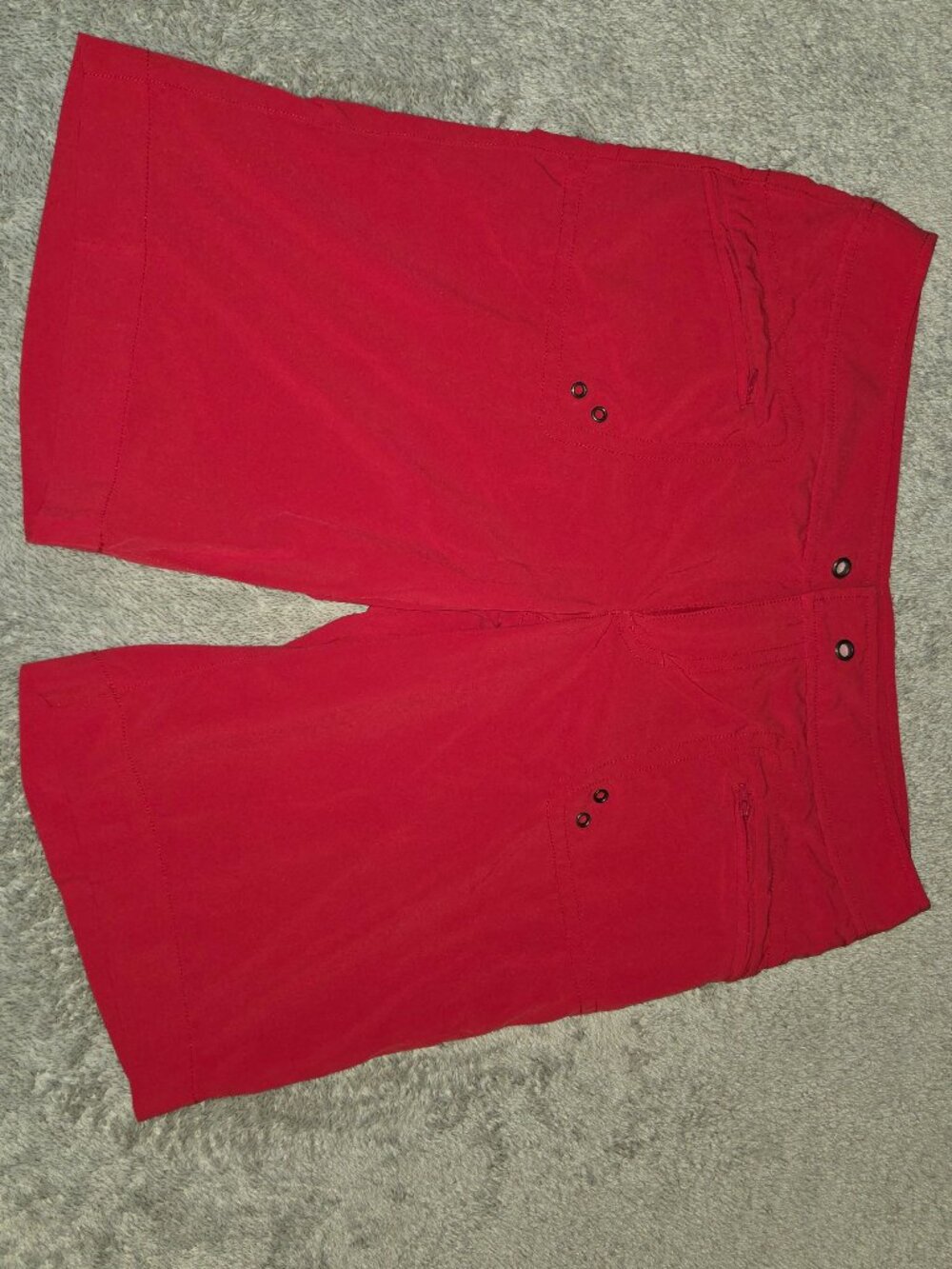 Athleta Breeze Bermuda – Good Condition – Women’s Size 12 – Red – 12” Inseam